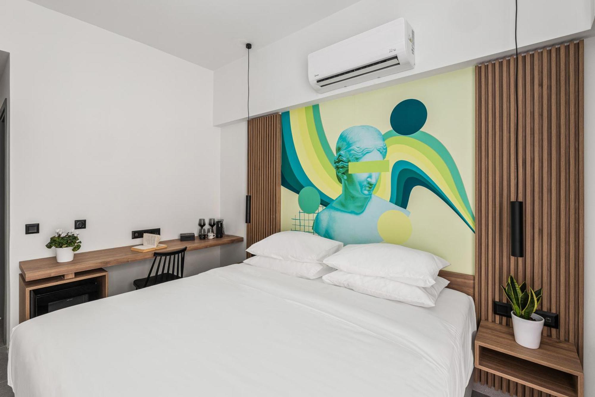 The Q Hotel Atene Esterno foto